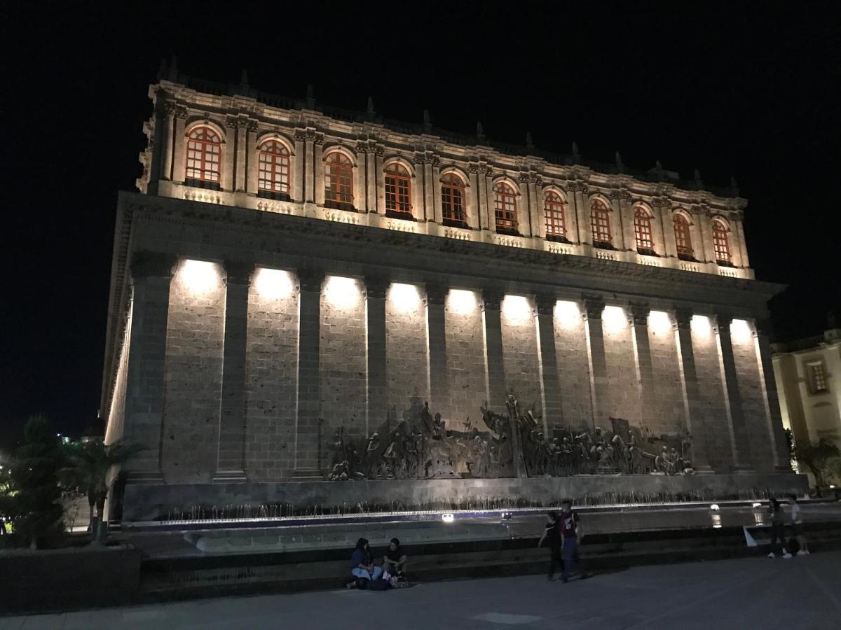 Six Hotel Guadalajara Degollado المظهر الخارجي الصورة