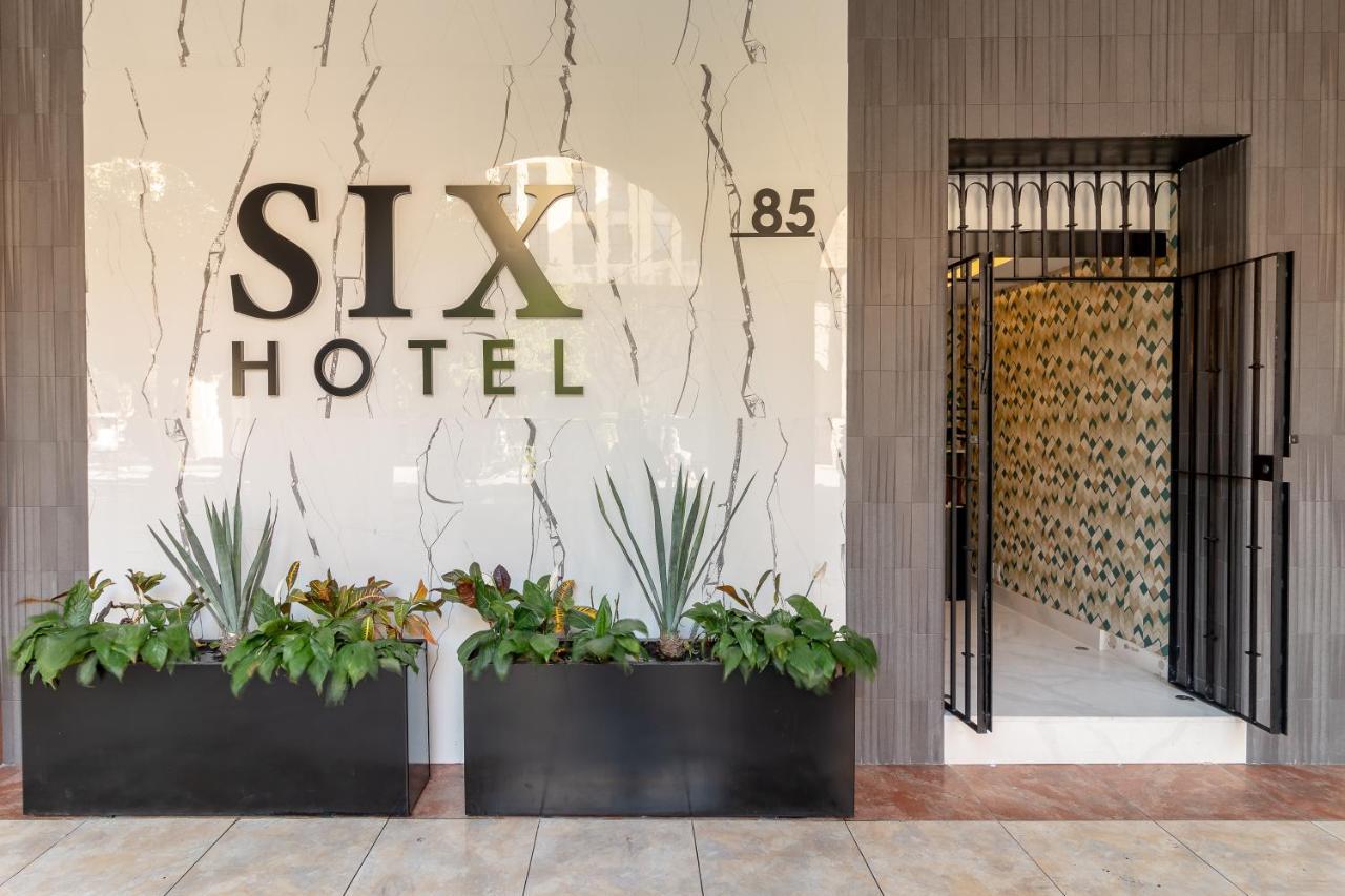 Six Hotel Guadalajara Degollado المظهر الخارجي الصورة