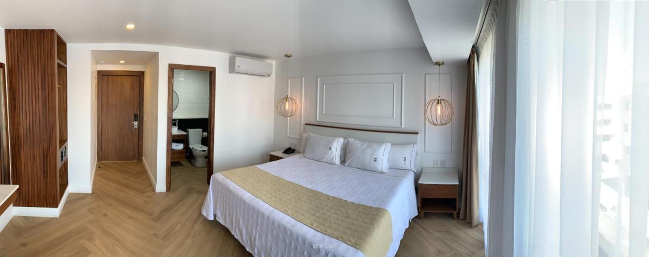 Six Hotel Guadalajara Degollado المظهر الخارجي الصورة